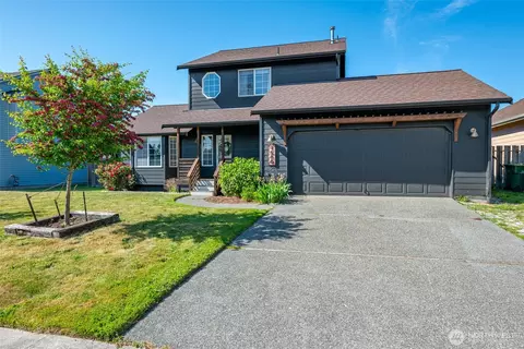 1560 SW 9th Ave, Oak Harbor, WA 98277