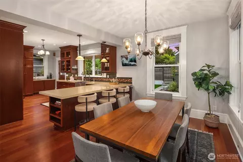 Dining - 721 18th Ave E, Seattle, WA 98112 photo 1 of 2
