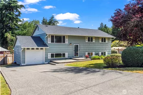 29718 3rd Ave S, Federal Way, WA 98003