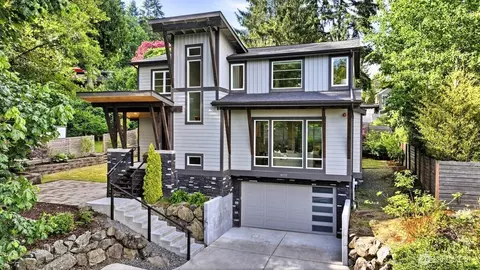 19535 53rd Ave NE, Lake Forest Park, WA 98155
