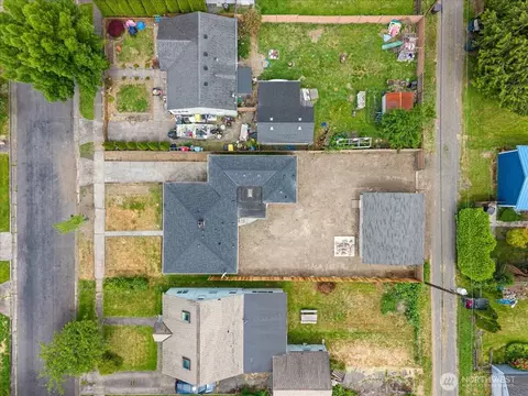 View/Area - 440 25th Ave, Longview, WA 98632 photo 1 of 2