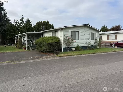 16812 SE 1st St #60, Vancouver, WA 98684