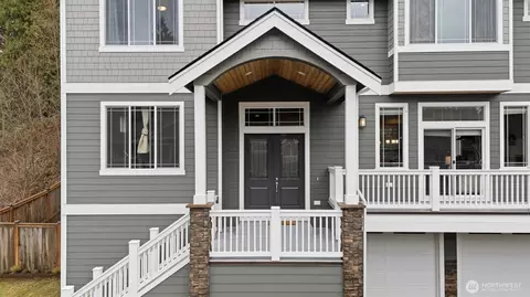 15249 NE Woodland Pl, Woodinville, WA 98072