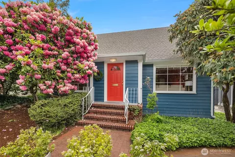 Exterior - 2522 31st Ave S, Seattle, WA 98144 photo 7 of 7