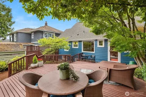 Exterior - 2522 31st Ave S, Seattle, WA 98144 photo 5 of 7