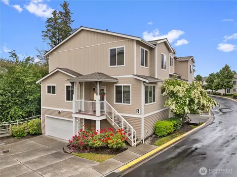 Exterior - 14915 38th Dr SE #R1140, Bothell, WA 98012 photo 4 of 5