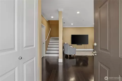 Entry Way - 14915 38th Dr SE #R1140, Bothell, WA 98012 photo 1 of 2