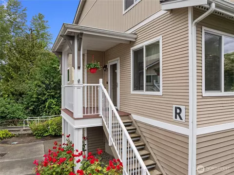 Exterior - 14915 38th Dr SE #R1140, Bothell, WA 98012 photo 2 of 5