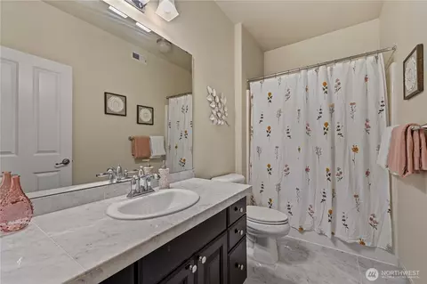 Bath - 14915 38th Dr SE #R1140, Bothell, WA 98012 photo 5 of 5
