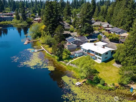 516 72nd St SE, Everett, WA 98203