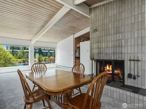 Dining - 516 72nd St SE, Everett, WA 98203 photo 1 of 1