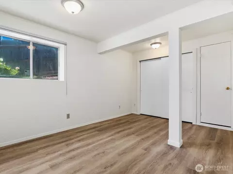 Bedroom - 516 72nd St SE, Everett, WA 98203 photo 5 of 5
