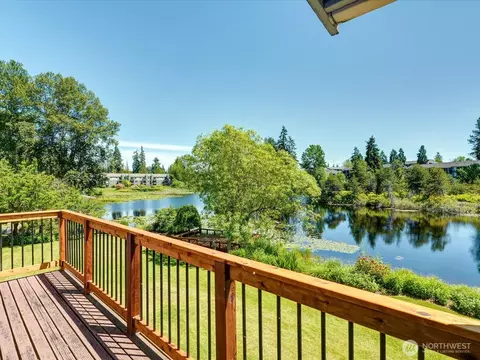 View/Area - 516 72nd St SE, Everett, WA 98203 photo 4 of 10
