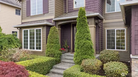 Exterior - 3724 185th St SE, Bothell, WA 98012 photo 2 of 5