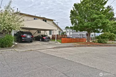 5402 S Cloverdale St, Seattle, WA 98118