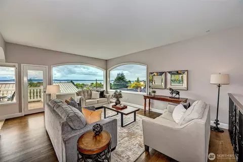 750 Maple St, Edmonds, WA 98020 photo 5