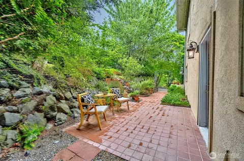750 Maple St, Edmonds, WA 98020 photo 28