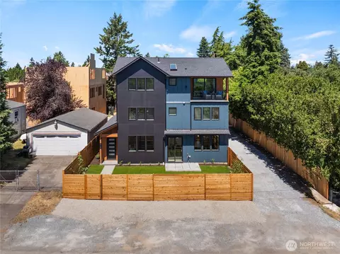 510 N 92nd St, Seattle, WA 98103