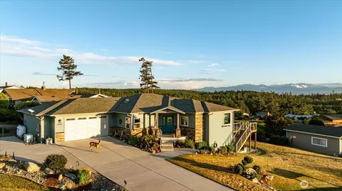 2591 El Mar St, Coupeville, WA 98239