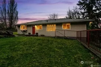 134 Cedar St, Kirkland, WA 98033