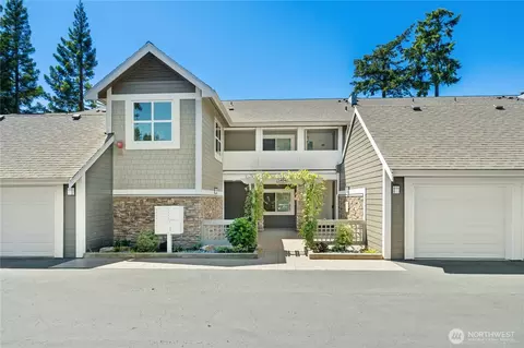 5404 Lake Washington Blvd NE #B, Kirkland, WA 98033