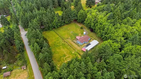 4763 SW Paradise Ln, Port Orchard, WA 98367