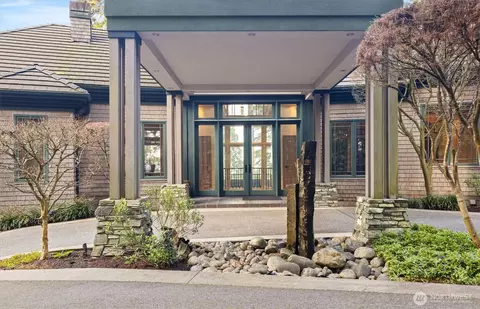 16340 Maplewild Ave SW, Burien, WA 98166