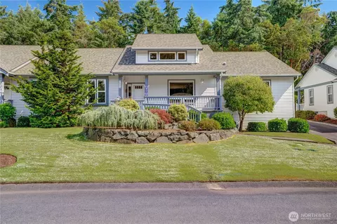 2003 26th Street Ct NW, Gig Harbor, WA 98335