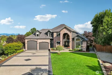 2606 16th Avenue Ct SW, Puyallup, WA 98371