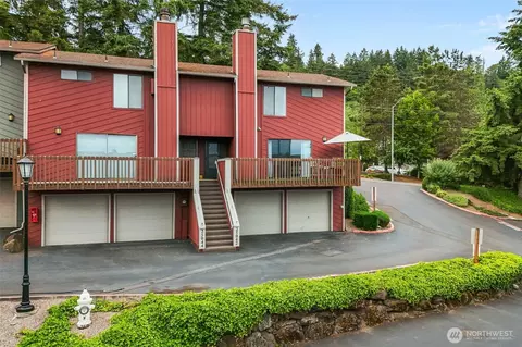 25042 Lake Fenwick Rd #35, Kent, WA 98032
