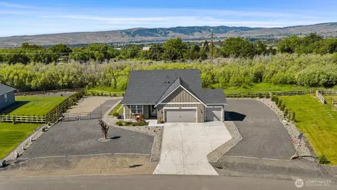 2907 Dapple Gray Way, Ellensburg, WA 98926
