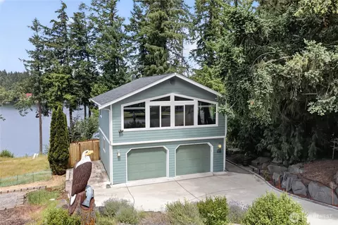 21937 Promontory Ct SE, Yelm, WA 98597