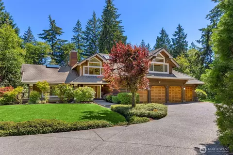 10199 Affirmed Ln NE, Bainbridge Island, WA 98110
