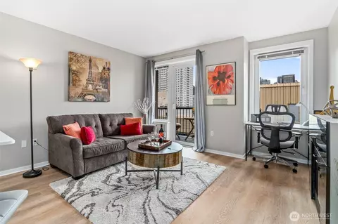 2721 1st Ave #809, Seattle, WA 98121