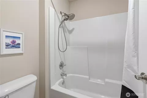 Bath - 3629 147th St SE, Mill Creek, WA 98012 photo 4 of 4