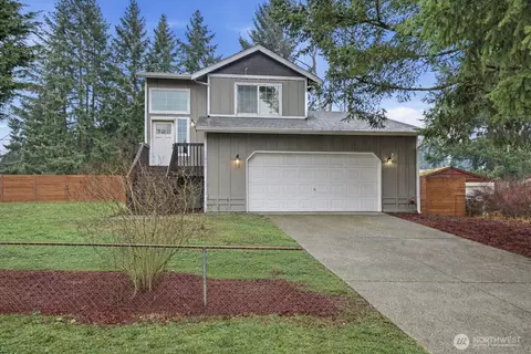 12801 Ridge Cir E, Bonney Lake, WA 98391