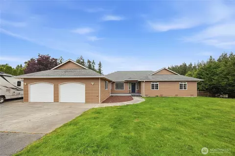 8425 Wayne Ave, Stanwood, WA 98292