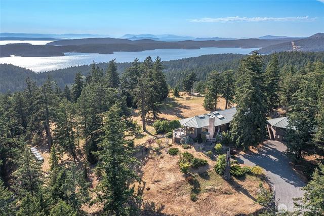 421 Scott Hill Dr, Orcas, WA 98280