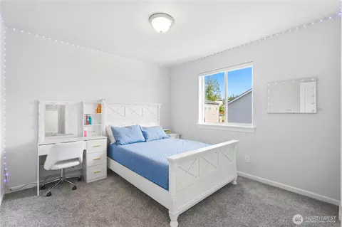 Bedroom - 17813 41st Dr SE, Bothell, WA 98012 photo 2 of 4