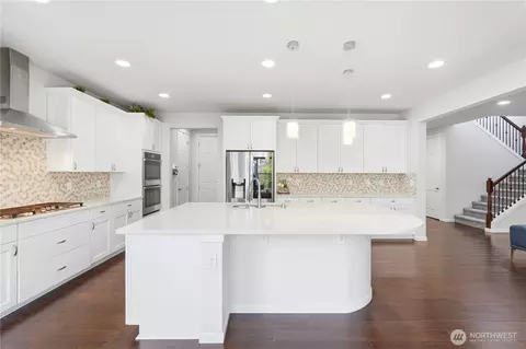 Kitchen - 17813 41st Dr SE, Bothell, WA 98012 photo 3 of 4
