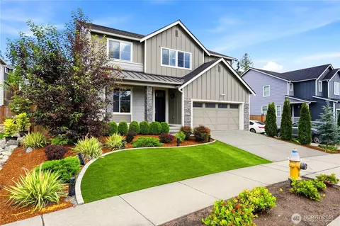 Exterior - 17813 41st Dr SE, Bothell, WA 98012 photo 2 of 6