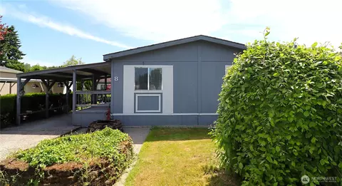 214 Chapman Rd #8, Castle Rock, WA 98611
