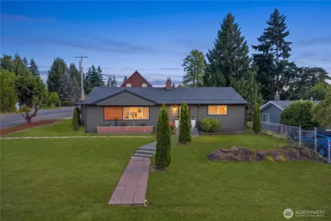 720 E Guiberson St E, Kent, WA 98030