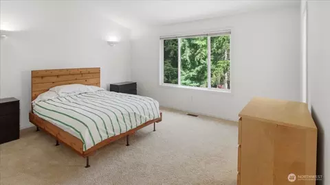 Bedroom - 923 183rd Pl SE, Bothell, WA 98012 photo 1 of 3