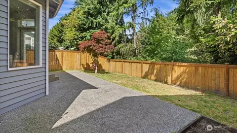 Exterior - 923 183rd Pl SE, Bothell, WA 98012 photo 3 of 5