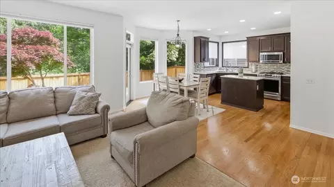 Living - 923 183rd Pl SE, Bothell, WA 98012 photo 2 of 2