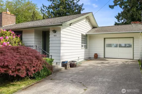 421 E Washington, Mount Vernon, WA 98274