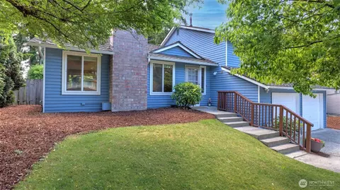 17333 160th Ave SE, Renton, WA 98058