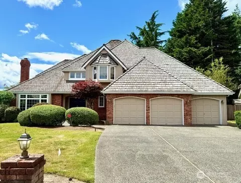 22623 SE 47th Ct, Sammamish, WA 98075