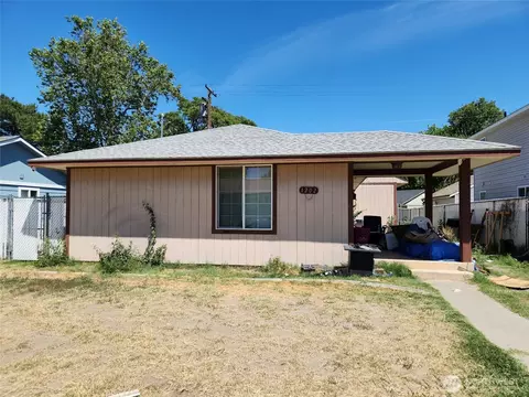 1202 Willard Ave, Richland, WA 99354